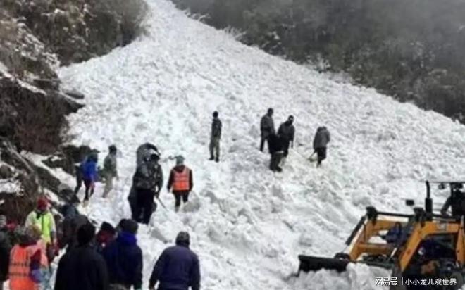 印度北部发生雪崩，至少41名工人被困