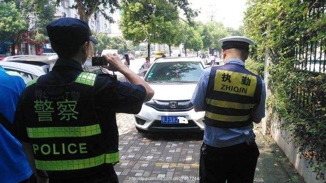 一名女子因在200英里外的村子里乱扔垃圾而被罚款，她已经几十年没去了