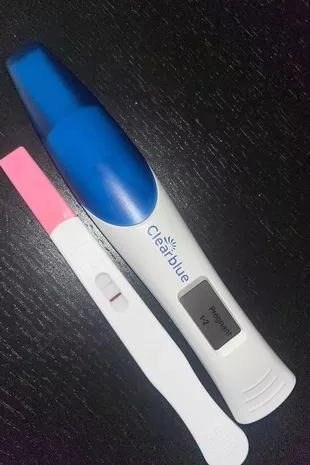 邦妮·布鲁打破了对“怀孕”的沉默,而她的竞争对手莉莉·菲利普斯则引发了新的愤怒
